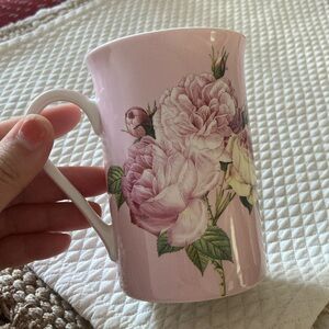 Kent pottery beautiful mug